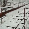 антигравитационные перила - с них снег не падает... 