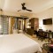 f4ab51004d7ab241174453b3fbb76680-clubmirageoceanfacing1_big_3960.jpg