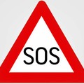 Надпись «SOS» будет вписана в красный треугольник