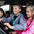 Многодетные семьи из Иркутской области получат микроавтобусы