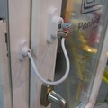 Чтобы ребёнок не выпал из окна