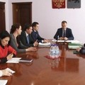 fe7-p19okmrak51al9i4i19vi1jq7qtb4.jpg