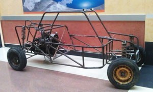 В окончательном варианте это будет двухместный автомобиль с навесом и лобовым стеклом. «Я не вижу никаких сложностей в том, чтобы собрать автомобиль самостоятельно. Главное, чтобы было желание