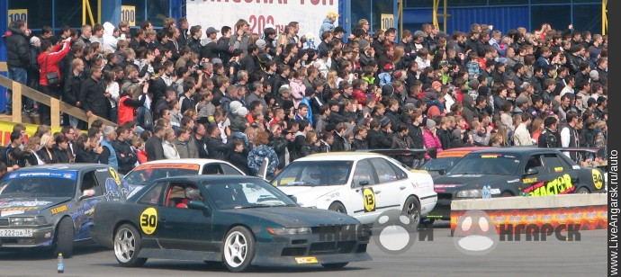 Лёня на старте: