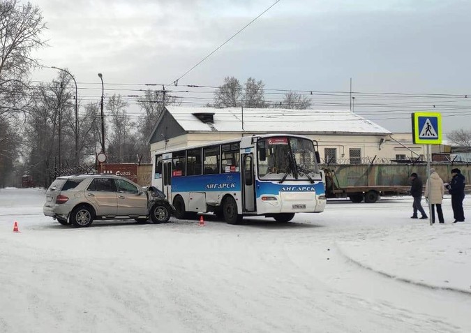cec-p1fr47m47t1ithc761egalnv1m7k8.jpg