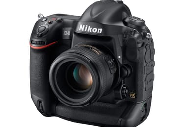 Никон официально анонсировали - Nikon D4.