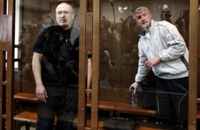 "Ходорковский сидит — и все в порядке" Стало больше россиян, желающих досрочного освобождения Михаила Ходорковско