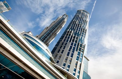 САМЫЙ ВЫСОКИЙ ОТЕЛЬ В МИРЕ ОТКРЫТ В ОАЭ!