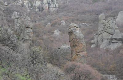 Каменные фаллосы горы Демерджи. Крымская легенда