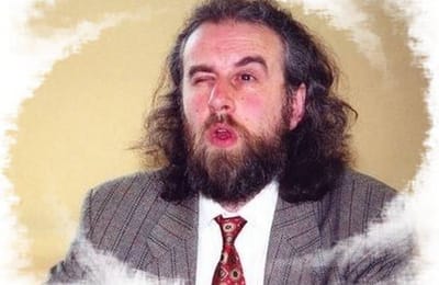 Главный сектовед России уличен в мошенничестве
