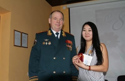Вожатая детского лагеря "Эдельвейс" удостоена медали «За отличие в ликвидации последствий чрезвычайной ситуации»