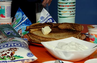 Отмечаем Масленицу вкусно и весело)