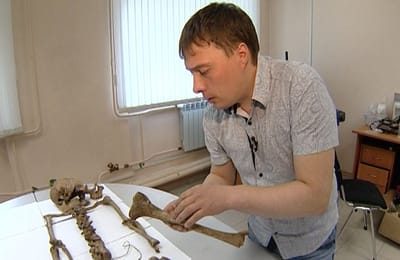 Парное захоронение из раннего бронзового века обнаружили археологи ИрНИТУ
