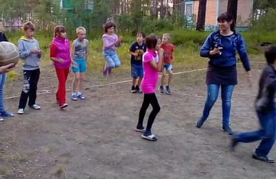 Подвижные игры на базе детдома