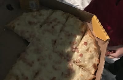 Веселые покатушки на коньках