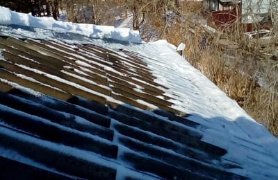 Очистка крыши от снега