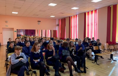 Беседа в Иркутской школе. О наркотиках и АУЕ.