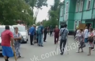 Гранату нашли в травмпункте на улице Джамбула в Иркутске