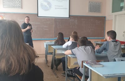 Беседа в лицее №2