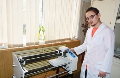 АНХК выделила средства на новое оборудование для будущих химиков-технологов ИРНИТУ