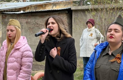 Двор, в котором живет ветеран