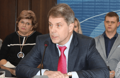 Экс-главу минздрава Иркутской области оштрафовали за сговор при закупке медоборудования