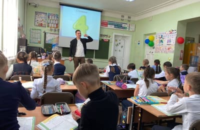 Преподаватели педагогического колледжа проходят стажировку в образовательных учреждениях Ангарска