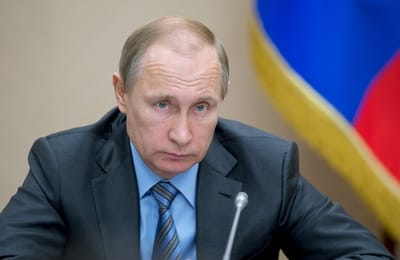 Владимир Путин анонсировал рассекречивание архивных документов