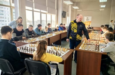 Мастер-класс для ангарских шахматистов