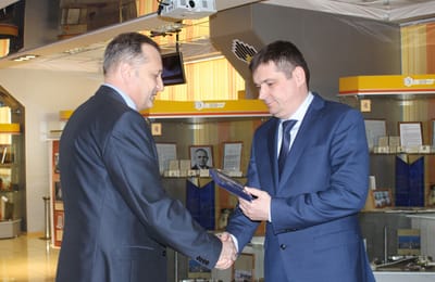 Награды нефтехимикам за трудовые успехи и верность региону