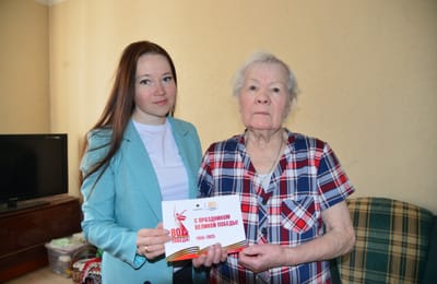 АНХК оказала помощь ветеранам накануне Дня Победы