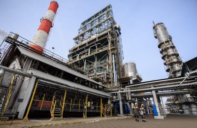 Более 6 миллионов тонн нефтяного кокса произвела АНХК за 50 лет!