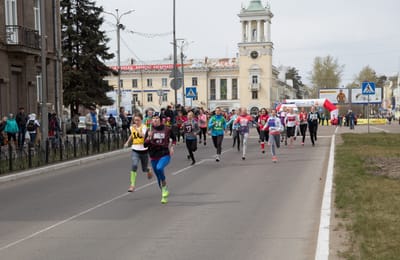 Традиционная легкоатлетическая эстафета по улицам города - 2015. Фотоотчет.