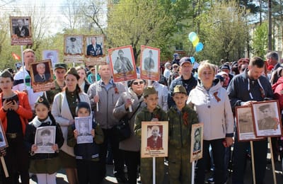 Более 10 тысяч ангарчан прошли в колонне «Бессмертного полка» 9 Мая