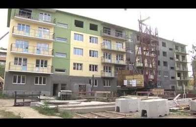 Строительство дома для бюджетников в 12 микрорайоне подходит к завершению (ВИДЕО)