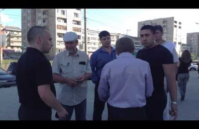 Убрать санкционированный пикет сложно, но нападать на девушку - легко!