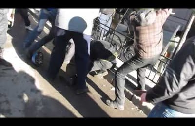 Отдайте его "Беркутам"
