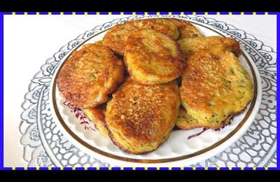 Овощные оладьи из сырого картофеля с морковью