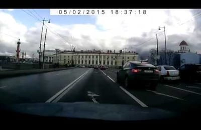 "Шедевр" дорожной разметки в центре Питера