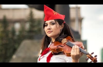 Всех с праздником! Со 100-летием Великой Октябрьской Социалистической революции!
