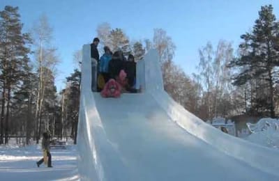 На горке за "Современником"