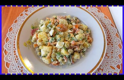 Картофельный салат с яйцом и маринованными грибами