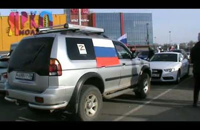 Иркутские автомобилисты поддержали бойцов, участвовавших в спецоперации на Украине (Видео)