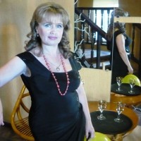 Надежда Ощепкова ВиЭСтрА Ваша ведущая