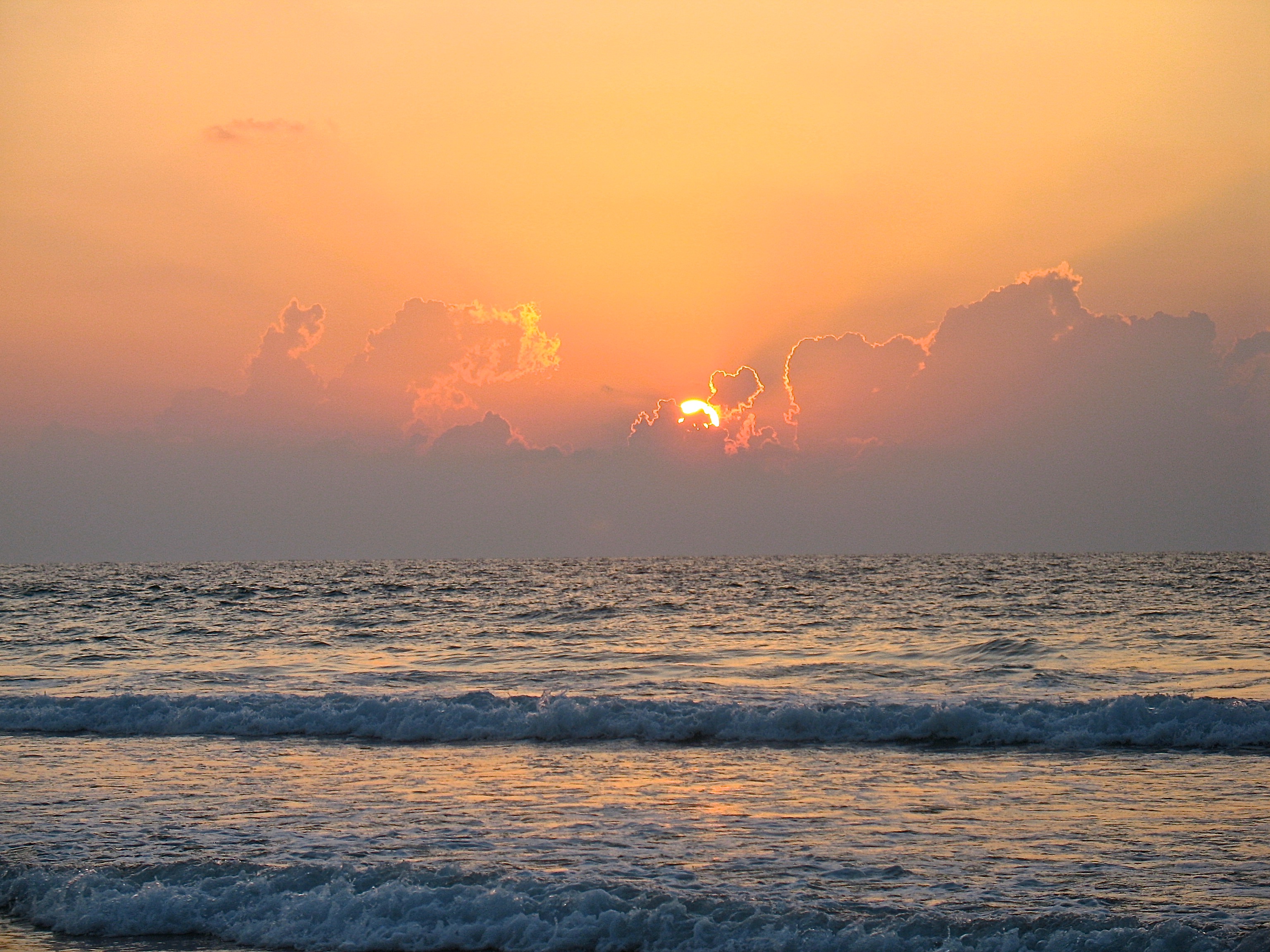 Закат на море