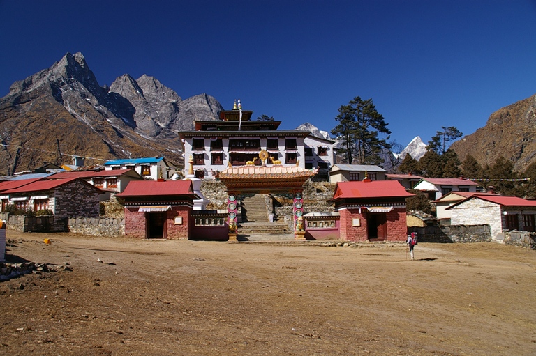 Буддистский монастырь Тенгбоче