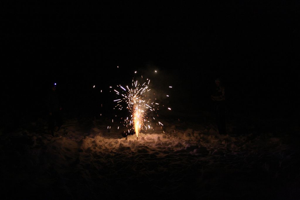 ба-бах!! салют!! 