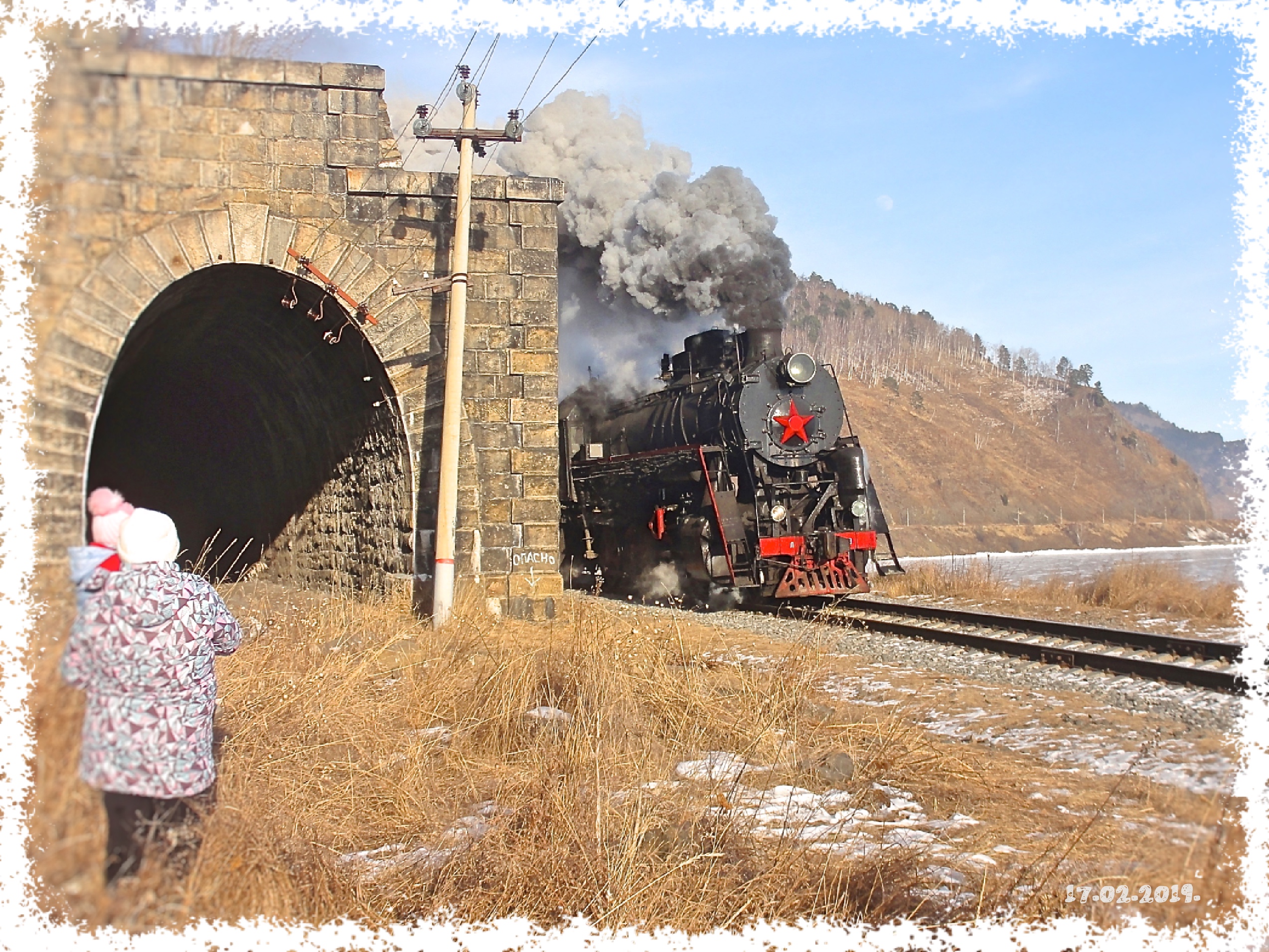 Паровоз у Старой Ангасолки