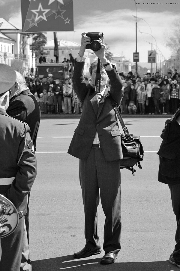 Кто знает этого фотографа?  : ))