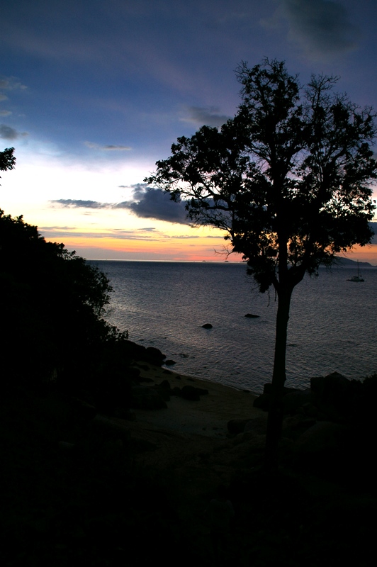 закат на пляже Sunset